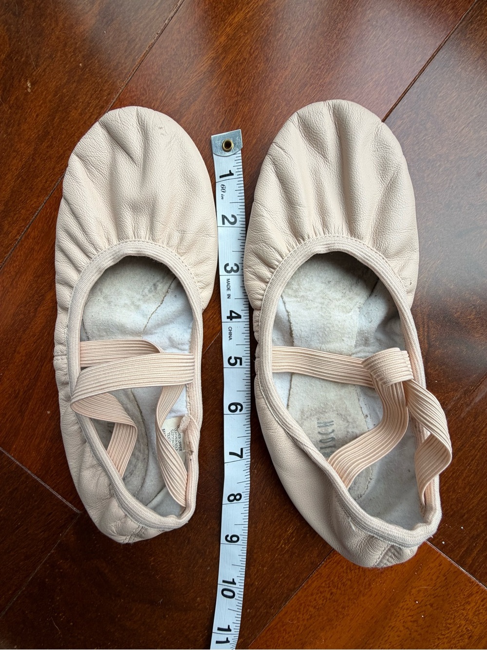 Kids Ballet Slippers in Light Pink - size 4C